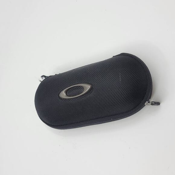 Oakley semi-soft black vault sunglasses eyeglasses case zipped. Case only - Picture 3 of 6